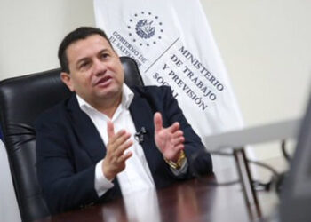 Ministro de Trabajo anuncia la recuperación de miles de empleos tras dialogo con empresarios