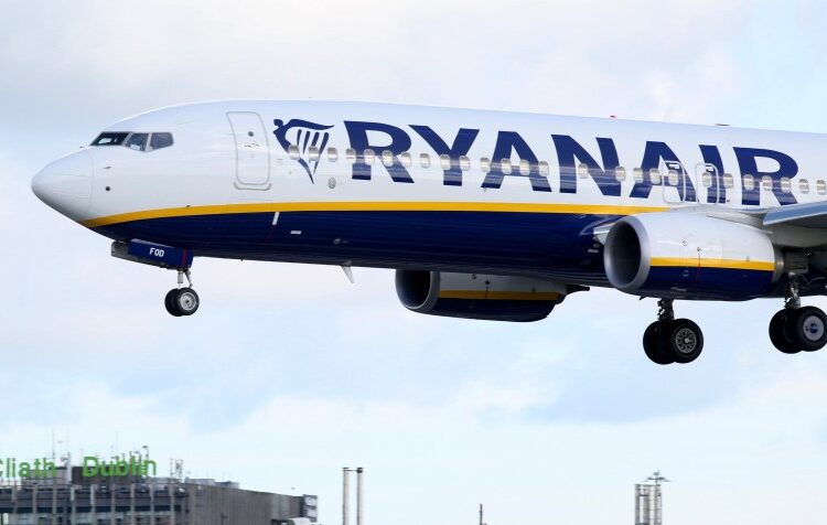 Dos detenidos en Londres tras sospecha terrorista en un vuelo de Ryanair