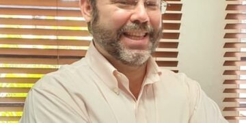 «El peor gobierno de la historia» expresión que pide se haga ht Jose Roberto Ugarte