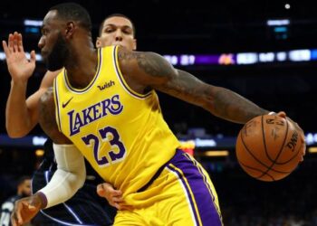 Los Lakers toman ventaja sobre el Heat y se van 2-0 en la serie final NBA
