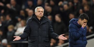 Mourinho envió un duro mensaje por Instagram a sus jugadores tras la caída del Tottenham