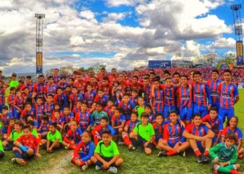 FAS y Metapán no permitirán el ingreso de niños a los estadios