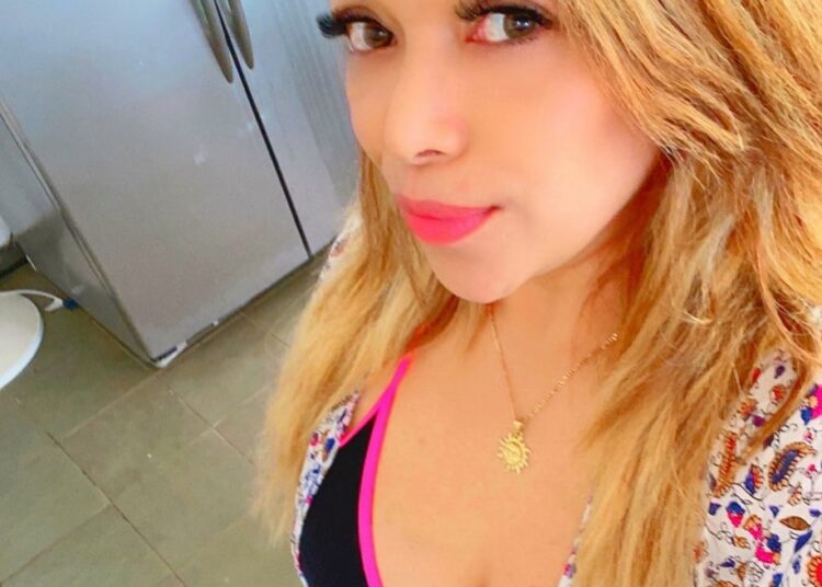 El “Bomboncito” de la política Salvadoreña, así es catalogada la guapa candidata a diputada Beatriz Olmedo