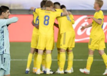 El Cádiz hunde al Madrid