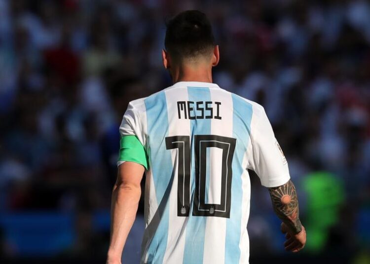 Messi y Argentina se imponen en Bolivia (1-2)