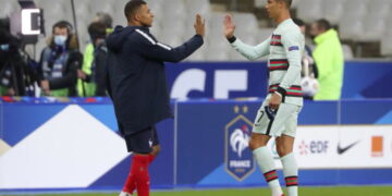 La imagen entre Mbappé y Cristiano que ilusiona al R. Madrid