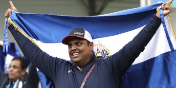 Arqueros nacionales clasifican a cuartos de final del campeonato centroamericano virtual
