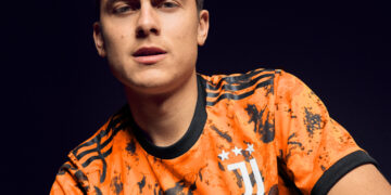 Paulo Dybala marcó por duplicado en la goleada de la Juventus en Champions League