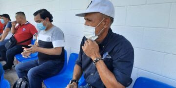 Roberto Gamarra: «Se dice que Firpo es grande, pero con los pies de barro»