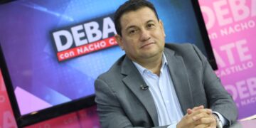 Salvadoreños que viajen a Qatar recibirán salario y tendrán desde comida, alojamiento y pago de boleto por empresa que los contraten
