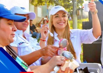 Apoyo incondicional en todo momento, pobladores agradecen a Beatriz Olmedo