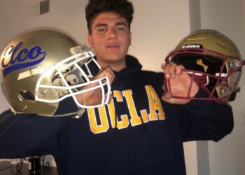 Conoce a Brenden Segovia, el joven salvadoreño que aceptó oferta de UCLA para jugar futbol americano