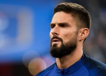 Giroud quiere marcharse del Chelsea por no ser titular