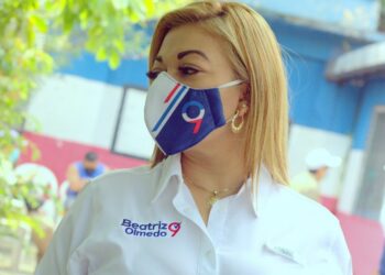 JRN agradece a Beatríz Olmedo por sumarse en llevar una tarde navideña a niños en Soyapango