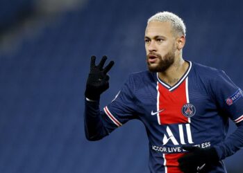 Show de goles de Neymar en la Champions League