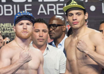 Julio César Chávez excluye a Saúl «Canelo» Álvarez de su top de peleadores mexicanos