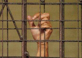 Pandillero quemó microbús Ruta 140 después de bajar a pasajeros