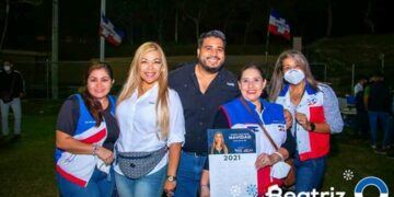 Beatríz Olmedo comparte cena con los defensores del voto en San Martín