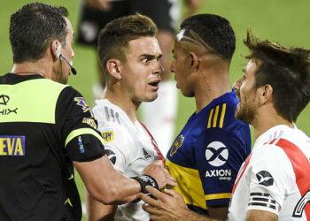 Boca Juniors y River Plate protagonizaron un vibrante Superclásico argentino