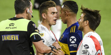 Boca Juniors y River Plate protagonizaron un vibrante Superclásico argentino