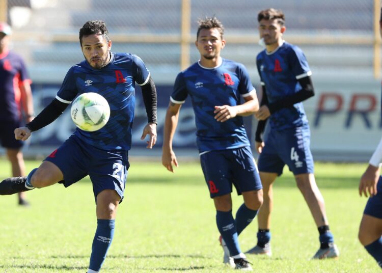 Viejos conocidos se enfrentan en la semifinal del torneo Apertura entre Alianza y FAS