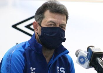 Hugo Pérez es presentado como nuevo entrenador de la selección preolímpica