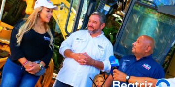 Beatríz Olmedo, Elmer Cardoza y Gilberto Amador realizan proyectos de calles