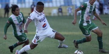Alianza y Atlético Marte buscan bajar del liderato a Águila