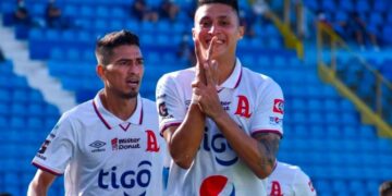 Alianza se instala en semifinales y se eliminará contra FAS