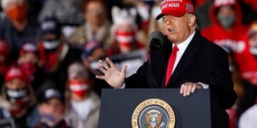 Trump pide a sus seguidores evitar la “violencia” antes de la investidura
