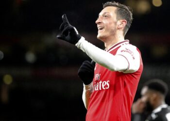 El emotivo mensaje de despedida de Özil al Arsenal