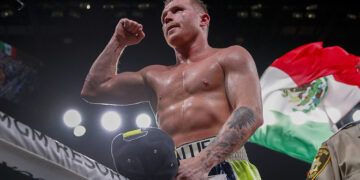 Saúl “Canelo” Álvarez derrotó por nocaut técnico a Avni Yildirim