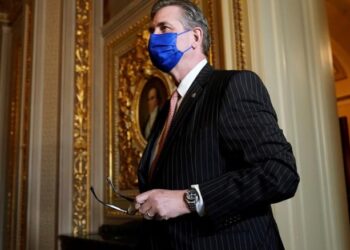 A Trump no le gusta el trabajo de su abogado en el juicio político, según CNN