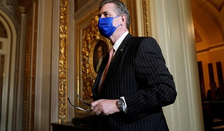 A Trump no le gusta el trabajo de su abogado en el juicio político, según CNN