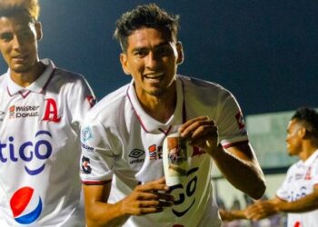Alianza vence a Chalatenango y lidera el Grupo Centro