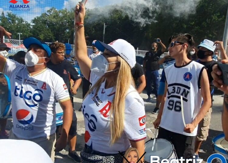 «¡Felicidades! Somos bicampeones, y campeones por quinceava vez» Beatríz Olmedo