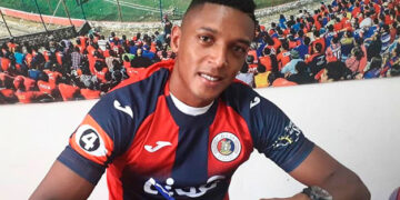 El colombiano Luis Peralta es el nuevo tigre de C.D. FAS