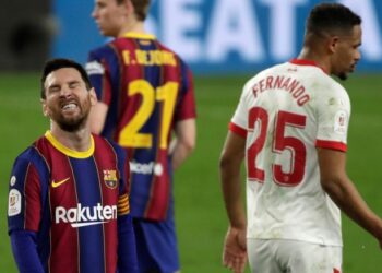 El Sevilla golpea primero y le amarga la noche a Messi