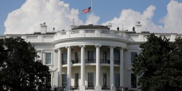 Estados Unidos suspenderá acuerdo de asilo que Trump firmó con Bukele