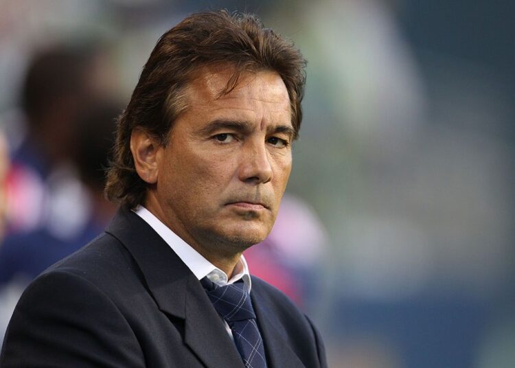 Carlos De los Cobos, técnico de la Selecta: «Es bastante conveniente jugar en Curazao contra Montserrat»