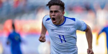Carlos de los Cobos confirma el regreso de Rodolfo Zelaya a la selección mayor