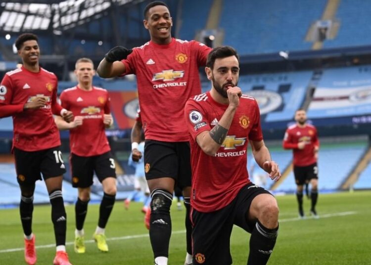Manchester United quiebra racha triunfal del Manchester City