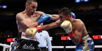 En vibrante pelea, el mexicano Francisco»Gallo» Estrada obtiene venganza sobre el nicaragüense Román «Chocolatito» González