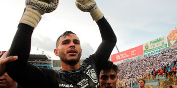 Benji Villalobos nominado a los premios “Cancerbero” 2021