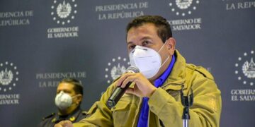 Ministro, Rolando Castro, presenta expediente completo del asesinato del líder sindical, Weder Meléndez, ante FGR y comunidad internacional para exigir justicia