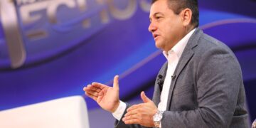 Rolando Castro, reveló nombres de funcionarios municipales con plazas fantasmas en Asamblea Legislativa