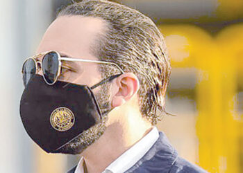 Presidente prevé mucho trabajo de la fiscalía por plazas fantasmas