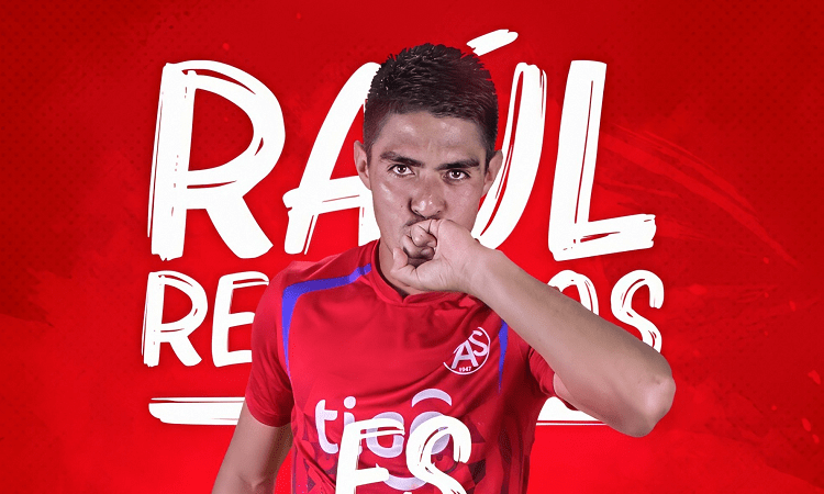 Raúl Renderos: «Al profesor (Zarco Rodríguez) le faltaron pantalones para respaldarnos»