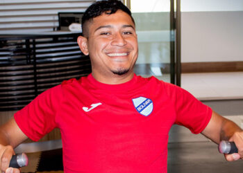 Roberto Domínguez se incorporará a la selección mayor desde el próximo sábado