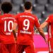 Bayern Múnich, con triplete de Lewandowski, derrotó 4-2 a Dortmund por la Bundesliga
